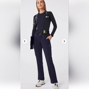 Figs Women's Navy Dowa